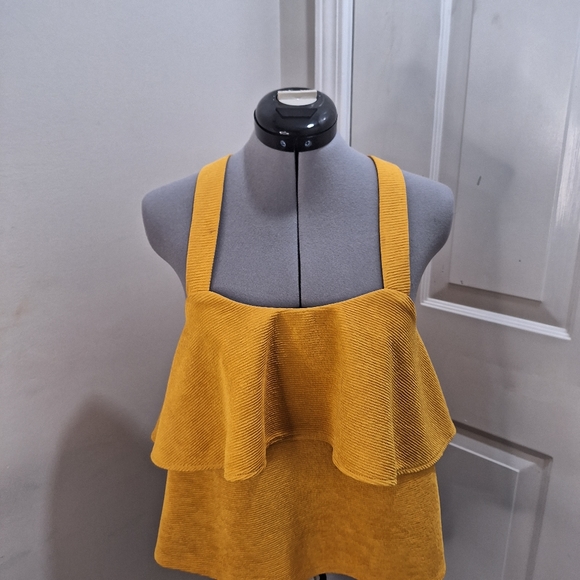 Madewell Gold Two Teared Halter w/Criss/Cross Straps Size Med - Picture 1 of 5